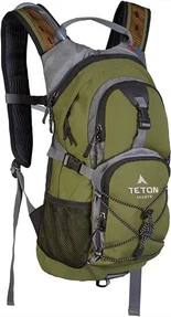 Sports Oasis 18L Hydration Pack Nrog Dawb 2-Liter Dej zais zis